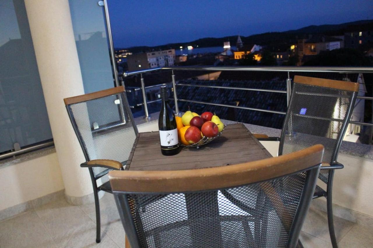 Apartments Agata Шибеник Экстерьер фото